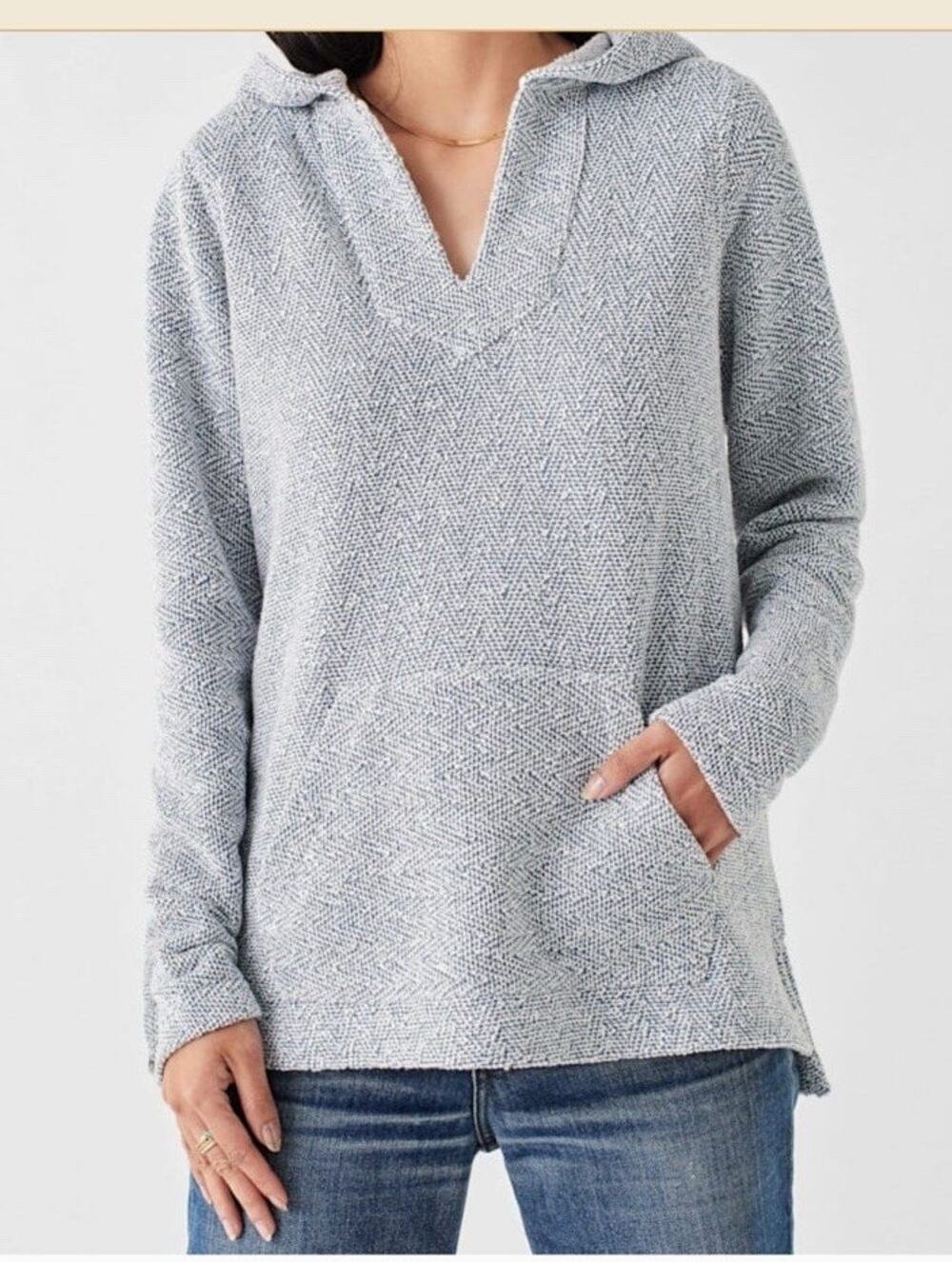 Faherty Sweatshirt Womens M Blue Whitewater Hoodie Pullover Boucle Texture Baja